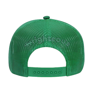 kelly trucker